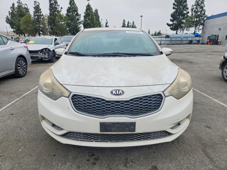 2014 Kia VIN KNAFX4A80E5202765 COPART salvage auction — NORMAL WEAR, Ca - Dis/Dlr/Exp Only Clean Title, sold $925 on 2026-07-09 (photo 5)