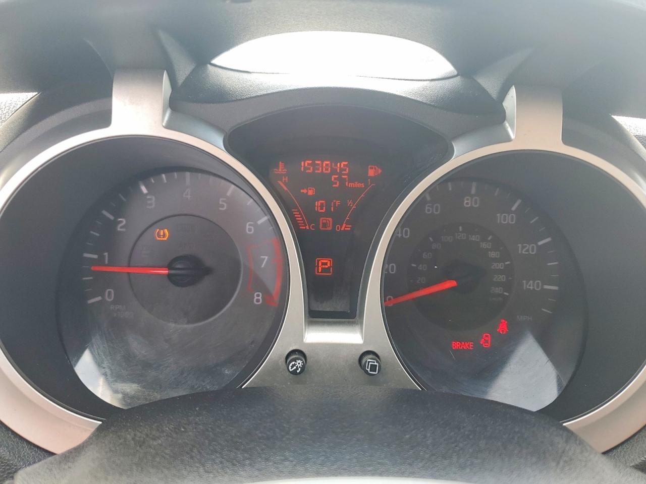 2013 Nissan Juke VIN JN8AF5MR6DT223791 COPART salvage auction — Minor Dent/Scratches, TX - CERTIFICATE OF TITLE, sold $1,300 on 2026-07-09 (photo 9)