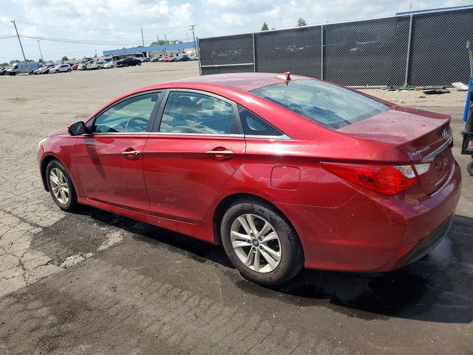 2014 Hyundai Sonata VIN 5NPEB4ACXEH888203 COPART salvage auction — MINOR DENT/SCRATCHES, Mi - Dealer Only Clean Title, sold $675 on 2026-07-17 (photo 2)
