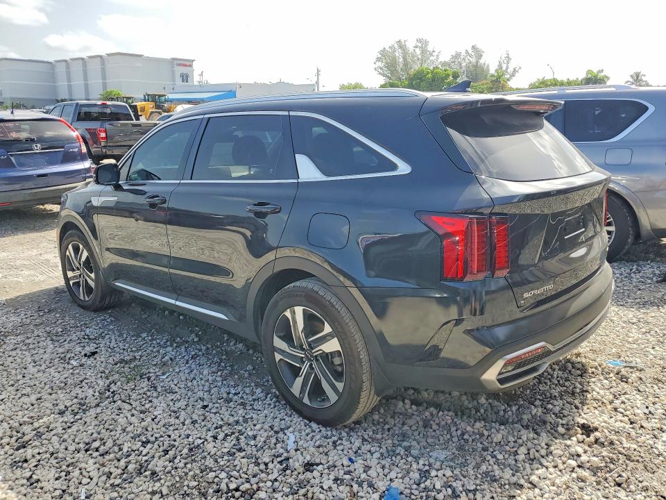 2023 Kia Sorento VIN KNDRHDLG4P5211683 COPART salvage auction — MINOR DENT/SCRATCHES, Fl - Cert Of Title Slvg Rebuildable, sold $15,900 on 2026-07-31 (photo 2)