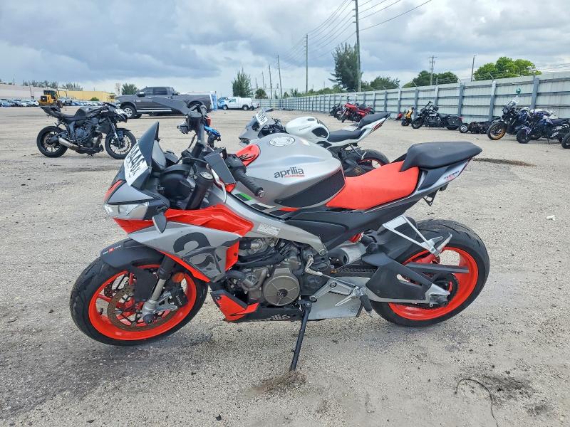 2022 Aprilia Tuono VIN ZD4KSUL06NS000056 COPART salvage auction — MECHANICAL, Fl - Certificate Of Title, sold $2,350 on 2026-08-03 (photo 3)