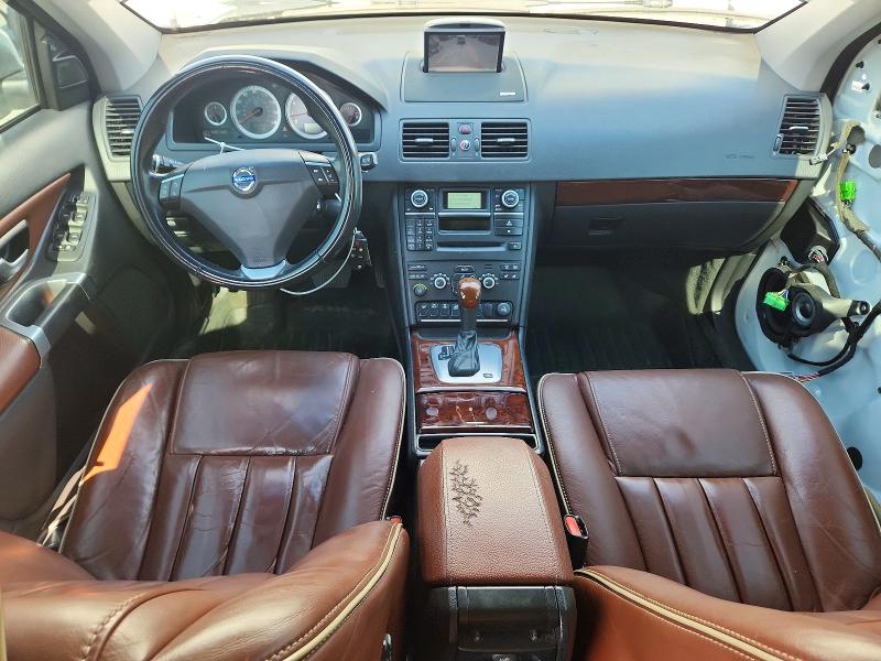 2014 Volvo Xc90 VIN YV4952CZ4E1689599 COPART salvage auction — SIDE, Co - Public - Salvage Title, sold $775 on 2026-07-23 (photo 8)