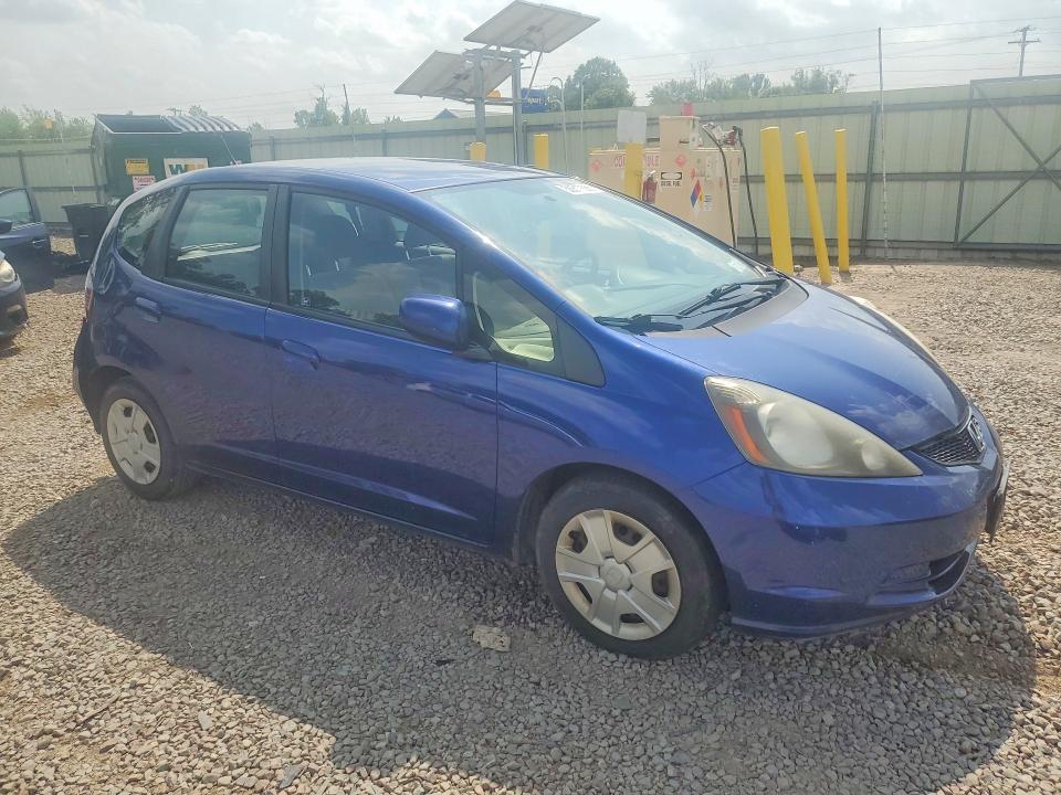 2012 Honda Fit VIN JHMGE8H38CC028501 COPART salvage auction — REAR END, Ny - Mv-907A Salvage Certificate, sold $400 on 2026-07-13 (photo 4)