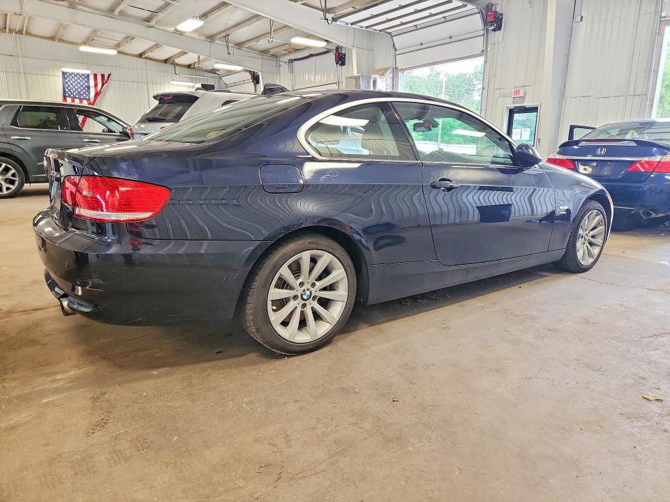 2009 BMW 3er VIN WBAWC73539E068968 COPART salvage auction — SIDE, Mn - Cert Of Title-Prior Salvage, sold $450 on 2026-07-30 (photo 3)