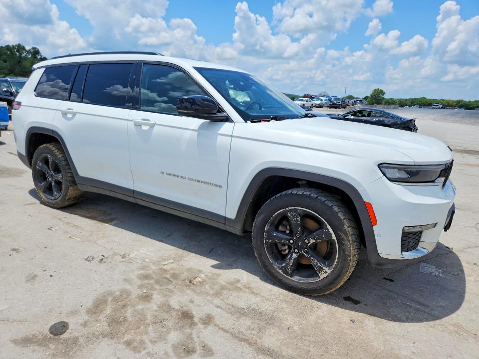 2021 Jeep Cherokee VIN 1C4RJKBG4M8106646 COPART salvage auction — MINOR DENT/SCRATCHES, Tn - Certificate Of Title (P), sold $10,900 on 2026-07-29 (photo 4)