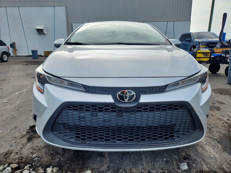 2022 Toyota Corolla VIN JTDVPMAE0N3015087 COPART salvage auction — SIDE, Fl - Cert Of Title Slvg Rebuildable, sold $3,550 on 2026-07-22 (photo 5)