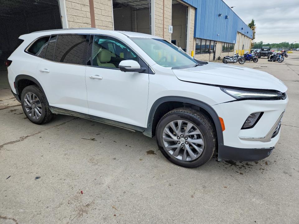 2026 Buick Enclave VIN 5GAEVAKS1TJ267790 COPART salvage auction — FRONT END, MI - CERTIFICATE OF TITLE, sold $17,300 on 2026-07-20 (photo 4)