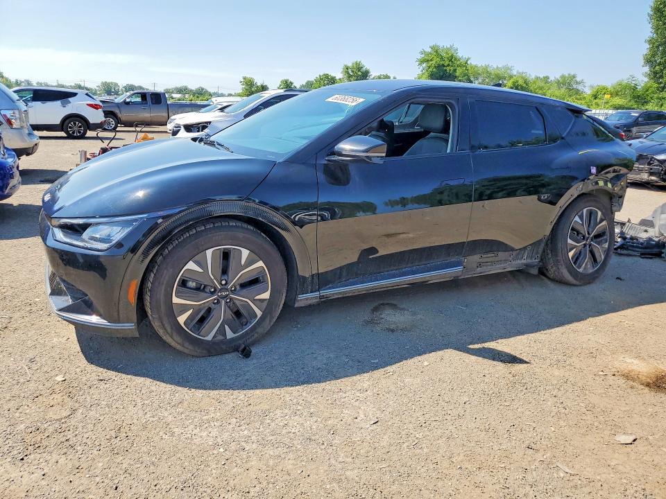 2024 Kia Ev6 VIN KNDC3DLC9R5617298 COPART salvage auction — REAR END, ON - PERMIT SALVAGE, sold $9,800 on 2026-07-30 (photo 1)