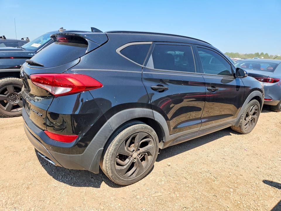 2016 Hyundai Tucson VIN KM8J33A25GU068712 COPART salvage auction — MINOR DENT/SCRATCHES, IL - CERTIFICATE OF TITLE (P), sold $4,100 on 2026-07-28 (photo 3)