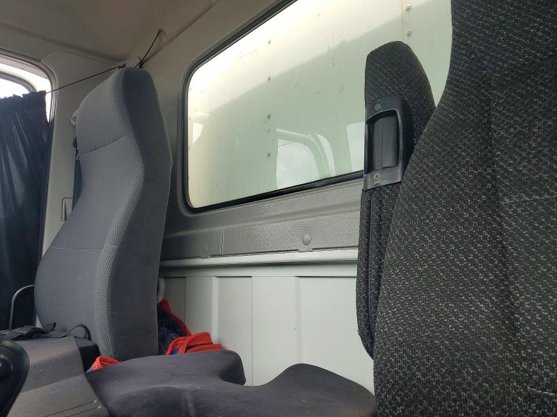 2019 Hino Hino 338 VIN 5PVNV8JV9K4S58884 COPART salvage auction — FRONT END, OH - CERT OF TITLE-SALVAGE, sold $4,300 on 2026-07-23 (photo 6)