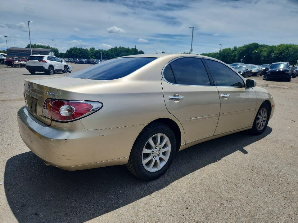 2003 Lexus Es 300 VIN JTHBF30G230144559 COPART salvage auction — FRONT END, CT - CERT OF TITLE-SALVAGE, sold $450 on 2026-07-23 (photo 3)