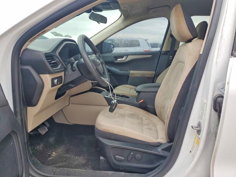 2020 Ford Escape VIN 1FMCU0G61LUB66449 COPART salvage auction — NORMAL WEAR, Tx - Certificate Of Title (P), sold $5,000 on 2026-08-15 (photo 7)