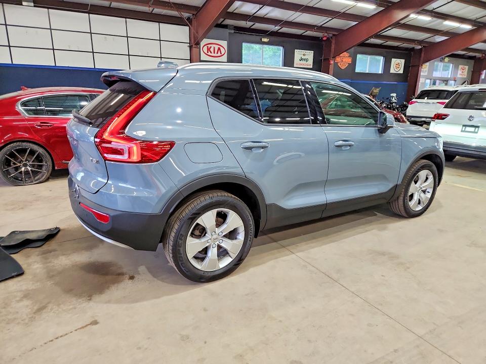 2020 Volvo Xc40 VIN YV4162UK0L2278235 COPART salvage auction — MINOR DENT/SCRATCHES, Pa - Cert Of Title (P), sold $7,900 on 2026-07-27 (photo 3)