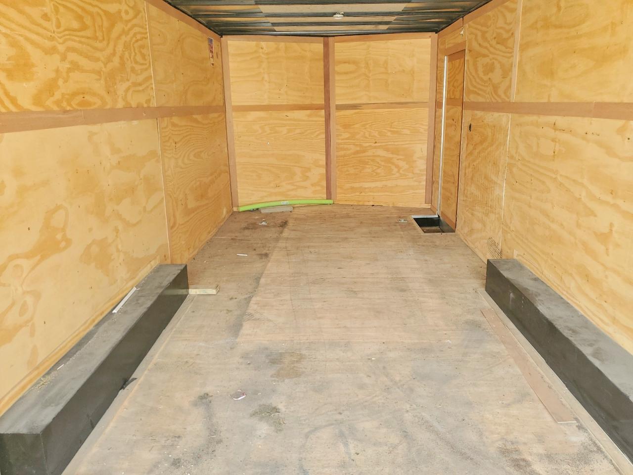 2026 Interstate Trailer VIN 4RAVS2025TG023828 COPART salvage auction — Minor Dent/Scratches, TN - DEALER ONLY CLEAN TITLE (P), sold $2,500 on 2026-09-04 (photo 5)