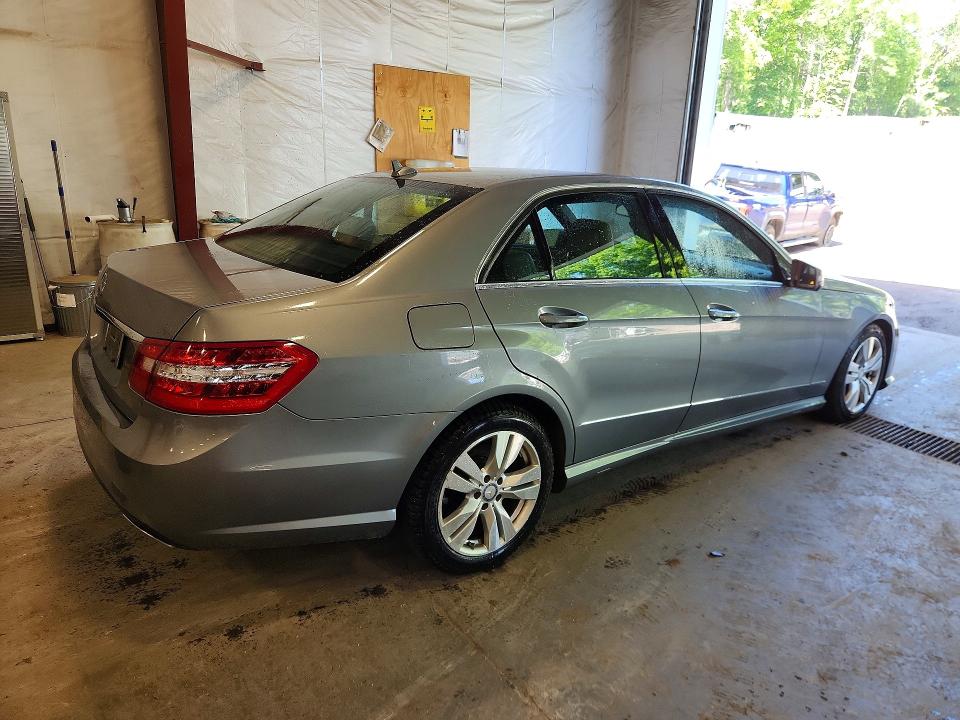 2011 Mercedes-benz E-klasse VIN WDDHF2EB6BA444350 COPART salvage auction — FRONT END, Vt - Cert Of Title-Salvage Vehicle, sold $3,500 on 2026-08-17 (photo 3)