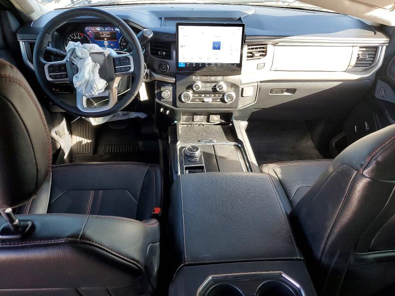 2024 Ford Expedition VIN 1FMJU1G88REB08646 COPART salvage auction — FRONT END, Az - Dis/Dlr/Exp Only Salvage Title, sold $14,400 on 2026-07-22 (photo 8)