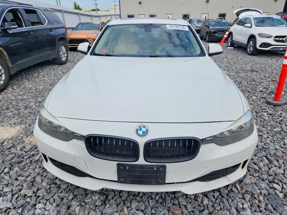 2013 BMW VIN WBA3C3C54DF979793 COPART salvage auction — MECHANICAL, Mn - Certificate Of Title, sold $700 on 2026-07-20 (photo 5)