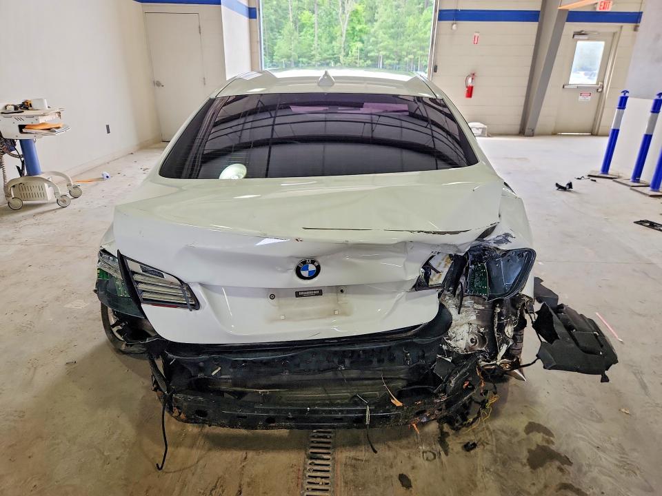 2015 BMW 5 series VIN WBAKP9C51FD693823 COPART salvage auction — ALL OVER, VA - CERT OF TITLE - SALVAGE, sold $1,100 on 2026-07-24 (photo 6)