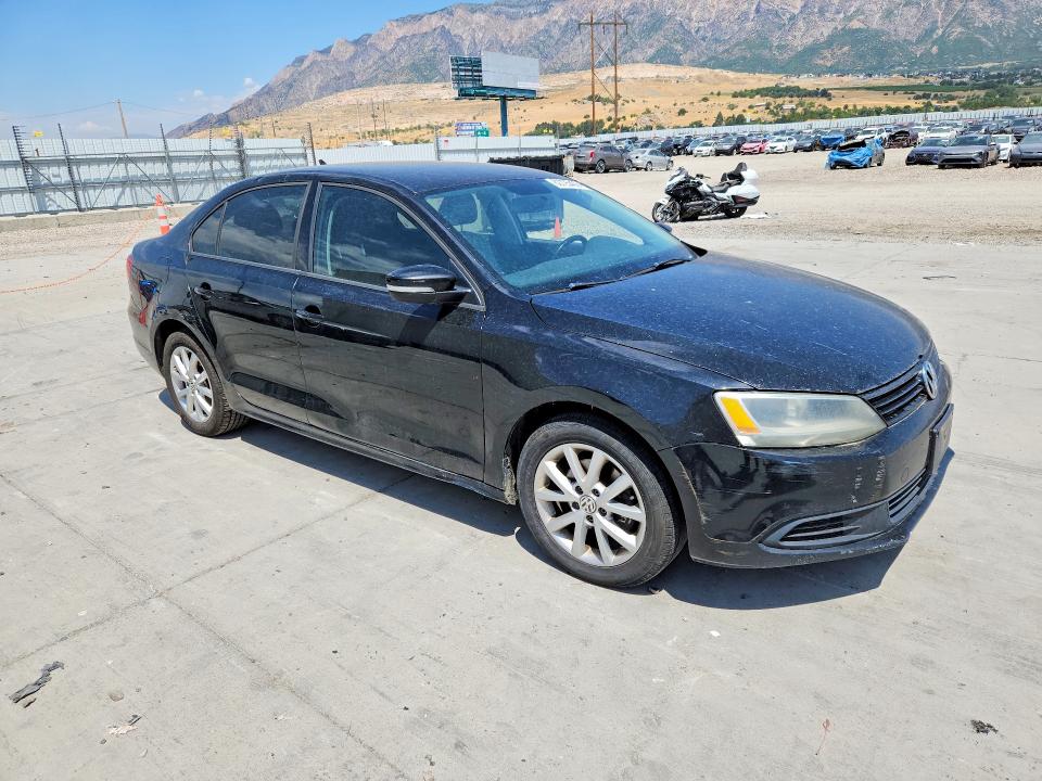 2012 Volkswagen Jetta VIN 3VWDP7AJ3CM377028 COPART salvage auction — REAR END, Ut - Cert Of Title-Rebuilt/Restored, sold $325 on 2026-08-10 (photo 4)