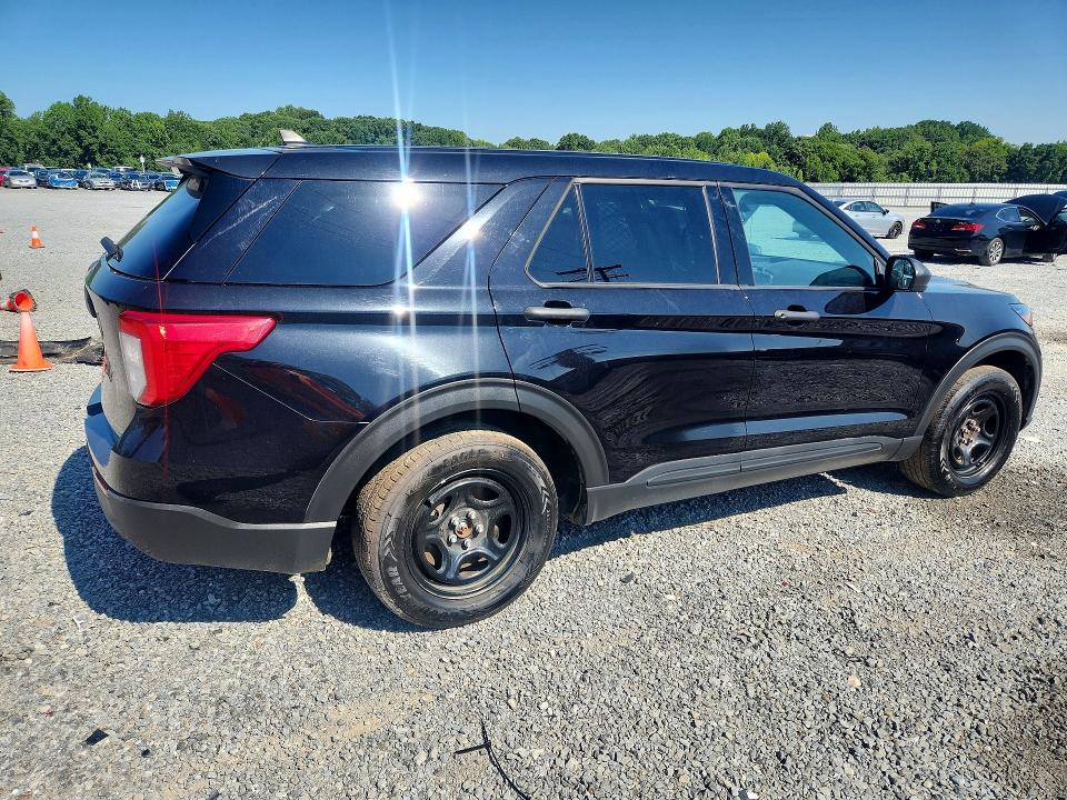 2023 Ford Explorer VIN 1FM5K8AB0PGB84593 COPART salvage auction — SIDE, Nc - Dealer Only Clean Title, sold $3,350 on 2026-07-23 (photo 3)