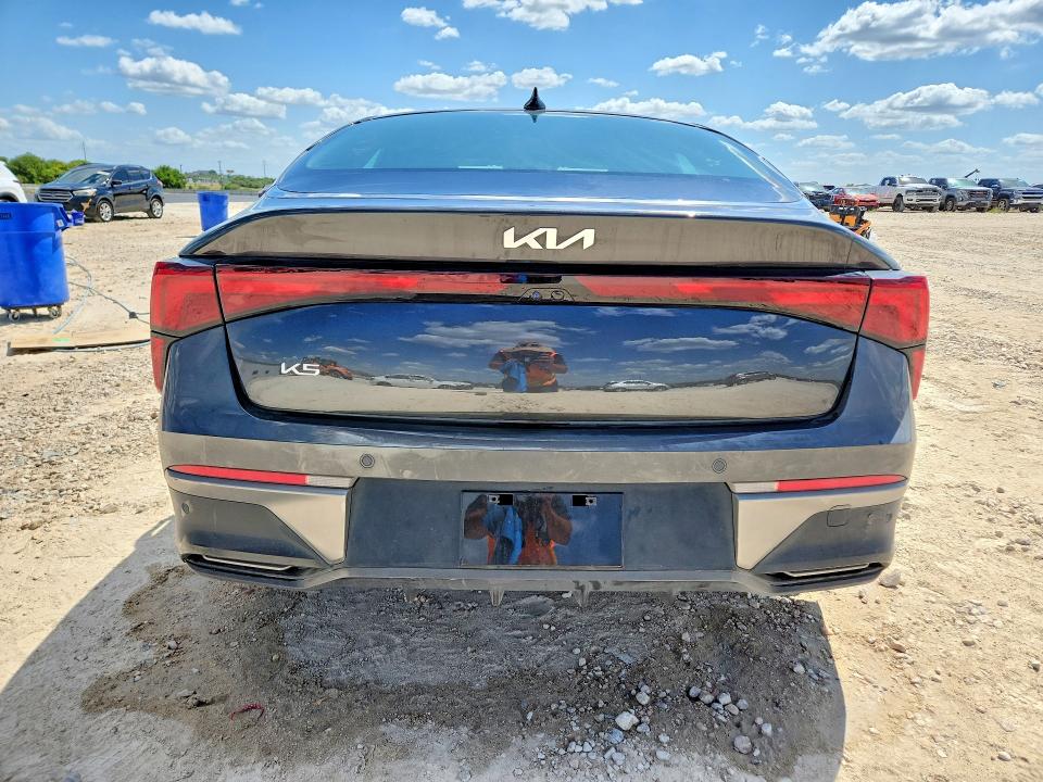 2025 Kia K5 VIN KNAG24J75S5316198 COPART salvage auction — FRONT END, TX - CERTIFICATE OF TITLE, sold $12,400 on 2026-07-22 (photo 6)