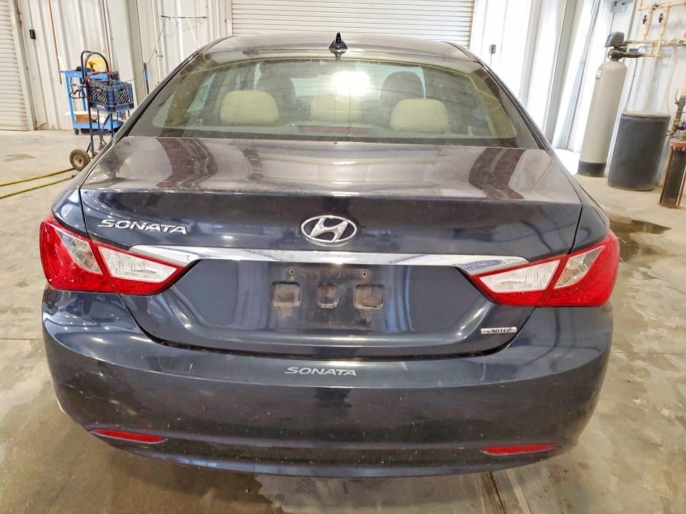 2013 Hyundai Sonata VIN 5NPEC4AC1DH771122 COPART salvage auction — MECHANICAL, MN - CERT OF TITLE-PRIOR SALVAGE, sold $600 on 2026-07-27 (photo 6)