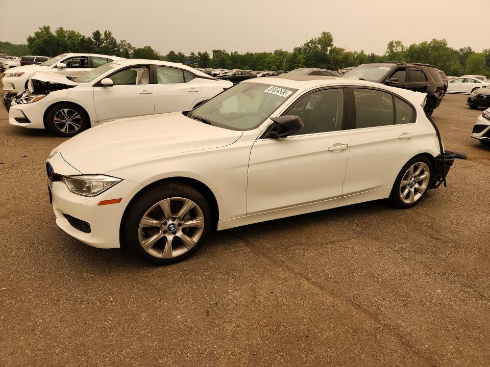 2015 BMW 3er VIN WBA3B9G55FNR93954 COPART salvage auction — REAR END, Ct - Cert Of Title-Salvage, sold $2,550 on 2026-08-07 (photo 1)