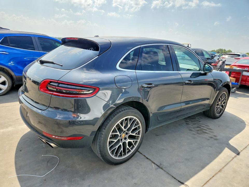 2017 Porsche Macan VIN WP1AB2A51HLB17132 COPART salvage auction — NORMAL WEAR, Mt - Certificate Of Title (P), sold $5,000 on 2026-08-06 (photo 3)