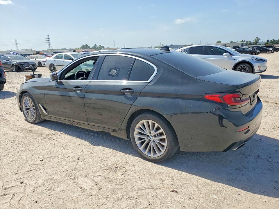 2021 BMW 5er VIN WBA53BH08MWW96894 COPART salvage auction — MINOR DENT/SCRATCHES, TX - DEALER ONLY CLEAN TITLE (P), sold $9,000 on 2026-07-24 (photo 2)