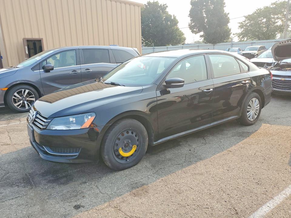 2015 Volkswagen Passat VIN 1VWAS7A32FC071317 COPART salvage auction — MECHANICAL, Oh - Certificate Of Title, sold $600 on 2026-08-19 (photo 1)