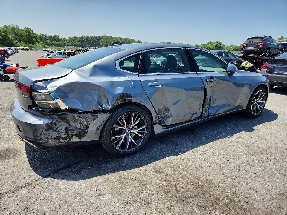 2018 Volvo S90 VIN LVY982MK1JP038510 COPART salvage auction — SIDE, Pa - Certificate Of Salvage, sold $3,300 on 2026-07-14 (photo 3)