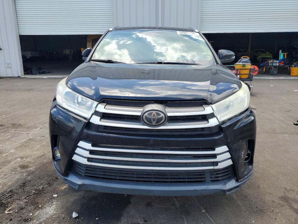 2018 Toyota VIN 5TDKZRFH8JS547404 COPART salvage auction — MECHANICAL, Salvage Title, sold $7,500 on 2026-07-13 (photo 5)
