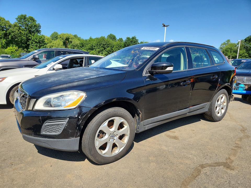2013 Volvo Xc60 VIN YV4940DZ6D2452546 COPART salvage auction — MINOR DENT/SCRATCHES, CT - CERTIFICATE OF TITLE (P), sold $1,550 on 2026-07-27 (photo 1)