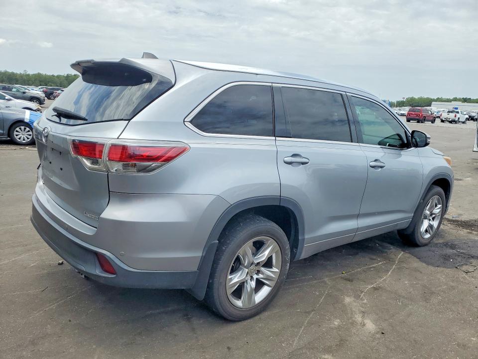 2014 Toyota Highlander VIN 5TDYKRFH6ES029716 COPART salvage auction — REAR END, Fl - Cert Of Title Slvg Rebuildable, sold $5,900 on 2026-07-22 (photo 3)