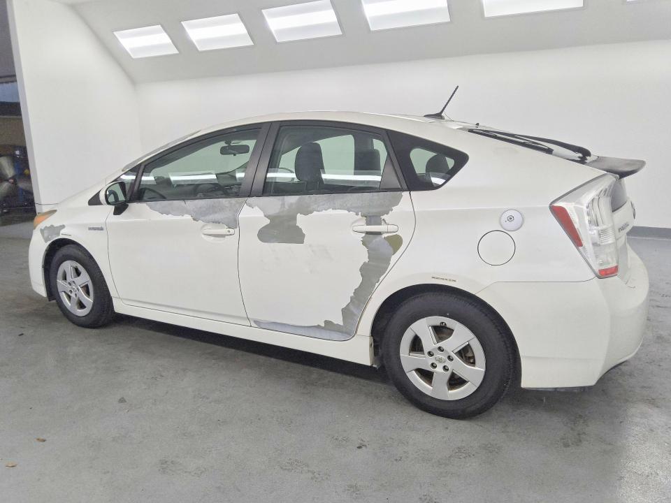 2010 Toyota Prius VIN JTDKN3DU7A0078334 COPART salvage auction — ROOF, CA - DIS/DLR/EXP ONLY CLEAN TITLE, sold $775 on 2026-07-21 (photo 2)