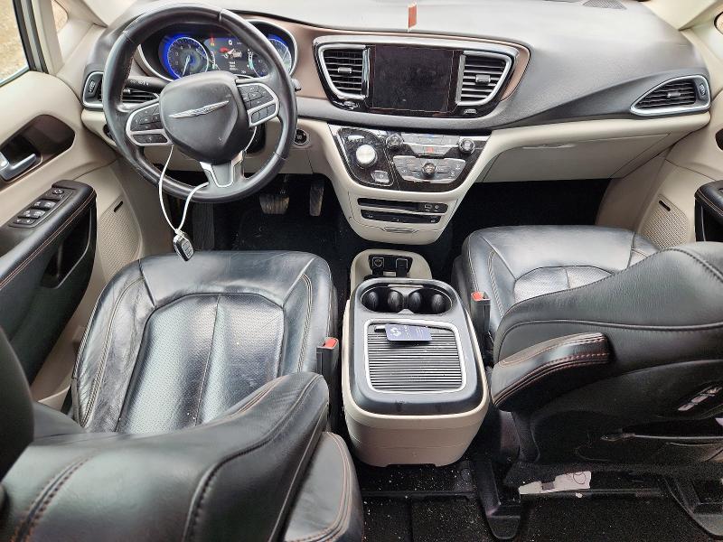 2018 Chrysler Pacifica VIN 2C4RC1EG1JR271375 COPART salvage auction — MINOR DENT/SCRATCHES, Tx - Cert Of Title-Rebuilt Salvage, sold $2,500 on 2026-07-28 (photo 8)
