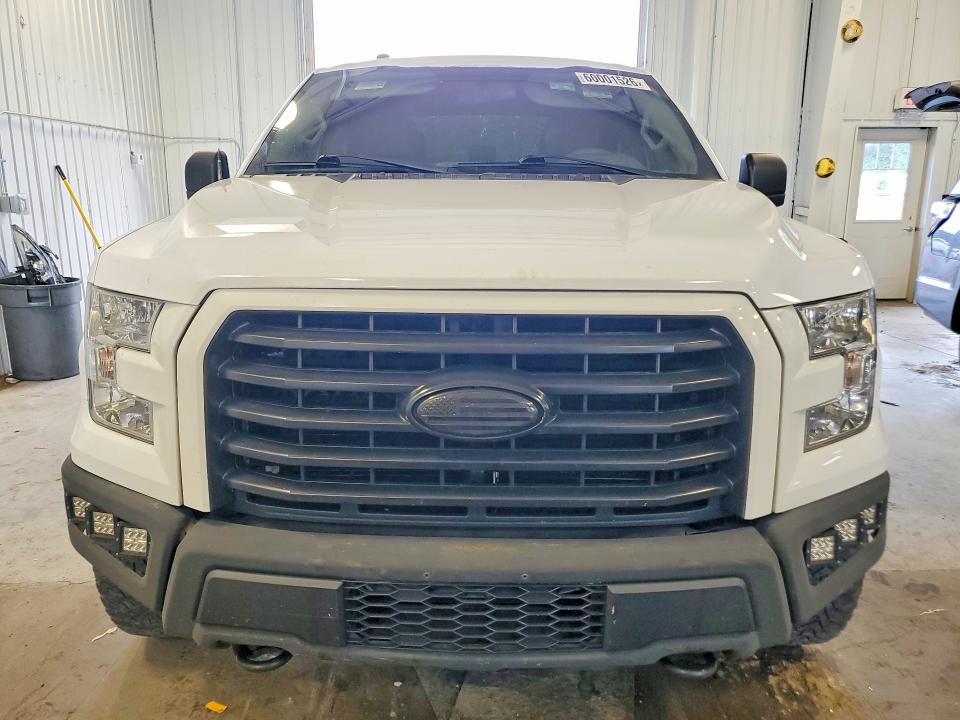 2017 Ford F-150 lightning VIN 1FTEW1EP6HKD54279 COPART salvage auction — NORMAL WEAR, Mn - Certificate Of Title, sold $6,500 on 2026-07-09 (photo 5)