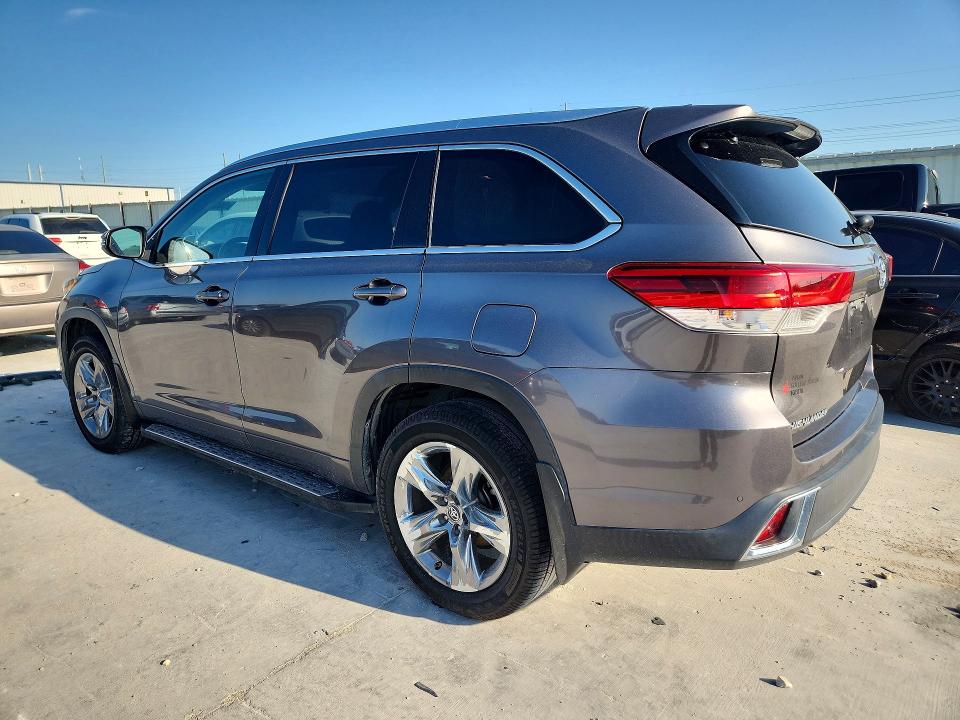 2019 Toyota VIN 5TDYZRFH6KS325150 COPART salvage auction — MECHANICAL, TX - CERTIFICATE OF TITLE (P), sold $14,800 on 2026-07-28 (photo 2)