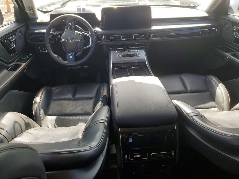 2025 Lincoln Aviator VIN 5LM5J6WC5SGL23437 COPART salvage auction — FRONT END, Tx - Salvage Vehicle Title, sold $12,800 on 2026-07-28 (photo 8)
