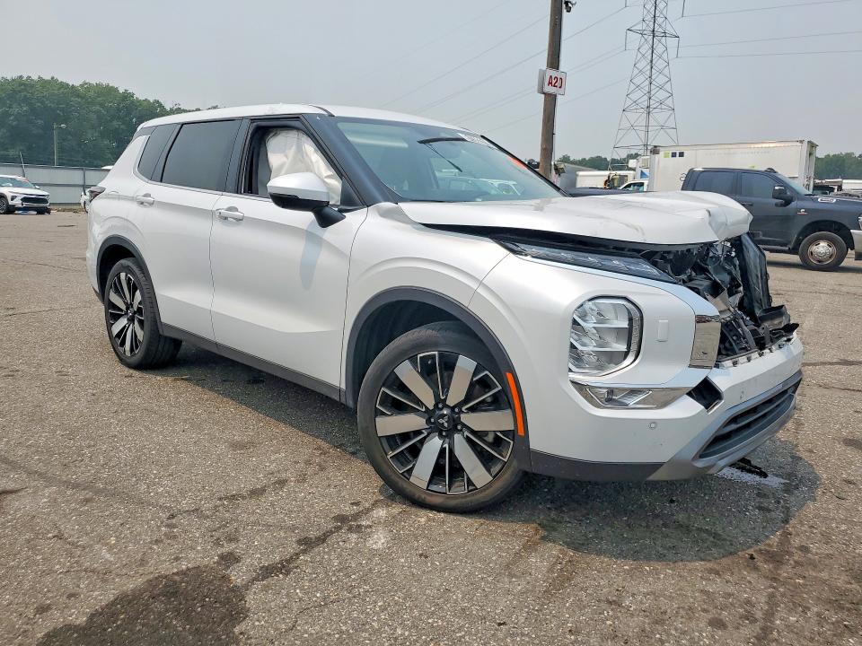 2025 Mitsubishi Outlander VIN JA4J4VA84SZ019329 COPART salvage auction — FRONT END, Ky - Certificate Of Title (P), sold $9,900 on 2026-07-20 (photo 4)