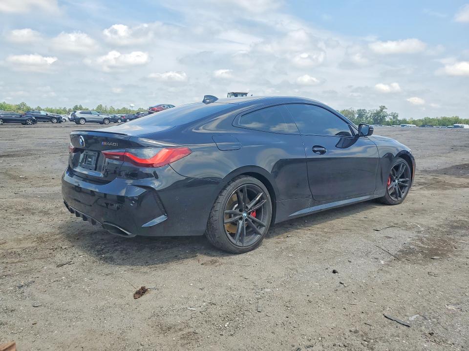 2022 BMW M4 VIN WBA83AP04NCJ47284 COPART salvage auction — UNDERCARRIAGE, Va - Cert Of Title - Salvage, sold $23,100 on 2026-08-19 (photo 3)