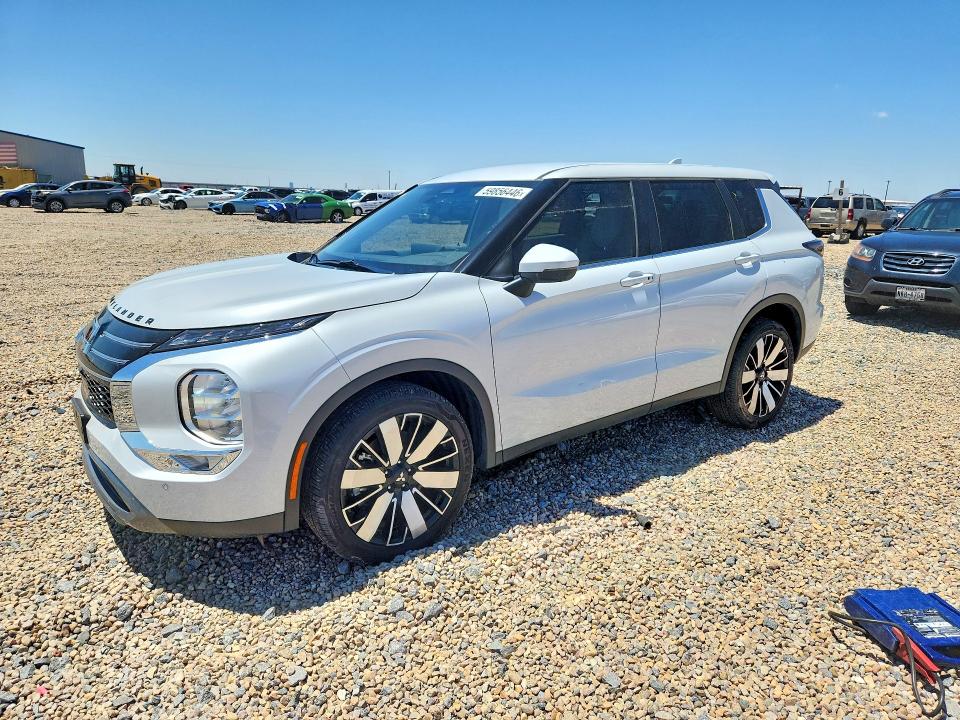 2025 Mitsubishi VIN JA4J3VA80SZ053917 — COPART salvage auction photo