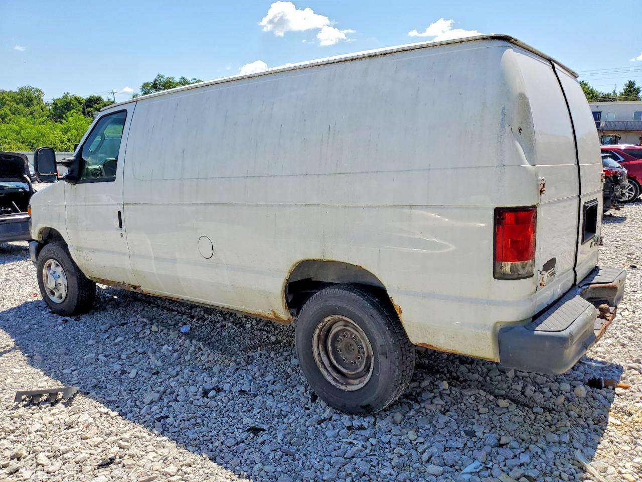 2014 Ford Econoline e350 VIN 1FTSE3EL5EDA27709 COPART salvage auction — Minor Dent/Scratches, St - Salvage Title, sold $70 on 2026-09-25 (photo 2)