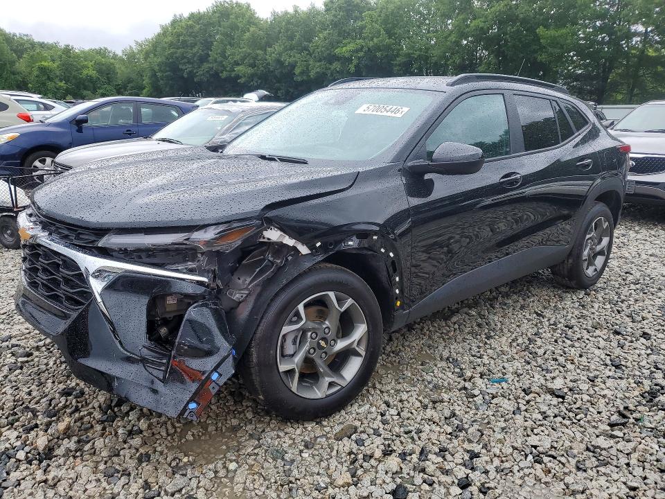 2025 Chevrolet Trax VIN KL77LHEP8SC238171 COPART salvage auction — FRONT END, FL - CERTIFICATE OF DESTRUCTION, sold $8,200 on 2026-07-29 (photo 1)