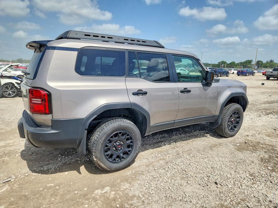 2024 Toyota Land cruiser VIN JTEABFAJXR5007834 COPART salvage auction — MINOR DENT/SCRATCHES, Ny - Mv-907A Salvage Certificate, sold $42,750 on 2026-07-30 (photo 3)