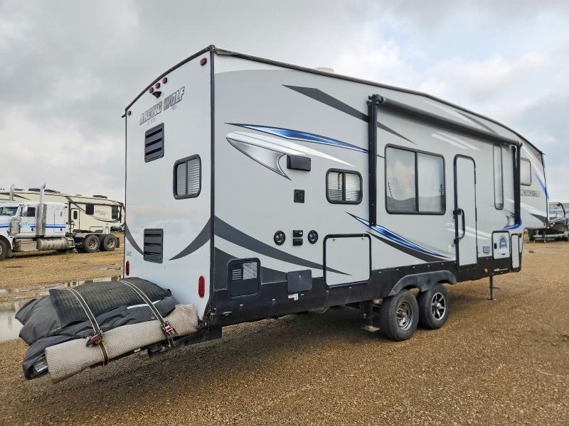 2019 Forest river Arcticwolf VIN 5ZT3CKPB0K2703482 COPART salvage auction — REAR END, AB - BOS - ACTIVE, sold $2,200 on 2026-08-27 (photo 4)