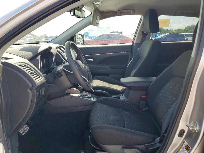 2025 Mitsubishi Outlander VIN JA4ARUAU0SU015395 COPART salvage auction — FRONT END, FL - CERTIFICATE OF TITLE, sold $8,100 on 2026-07-28 (photo 7)