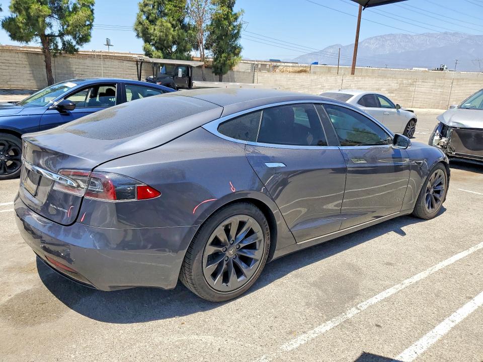 2020 Tesla Model s VIN 5YJSA1E2XLF397034 COPART salvage auction — FRONT END, Ca - Salvage Certificate, sold $12,500 on 2026-09-03 (photo 3)