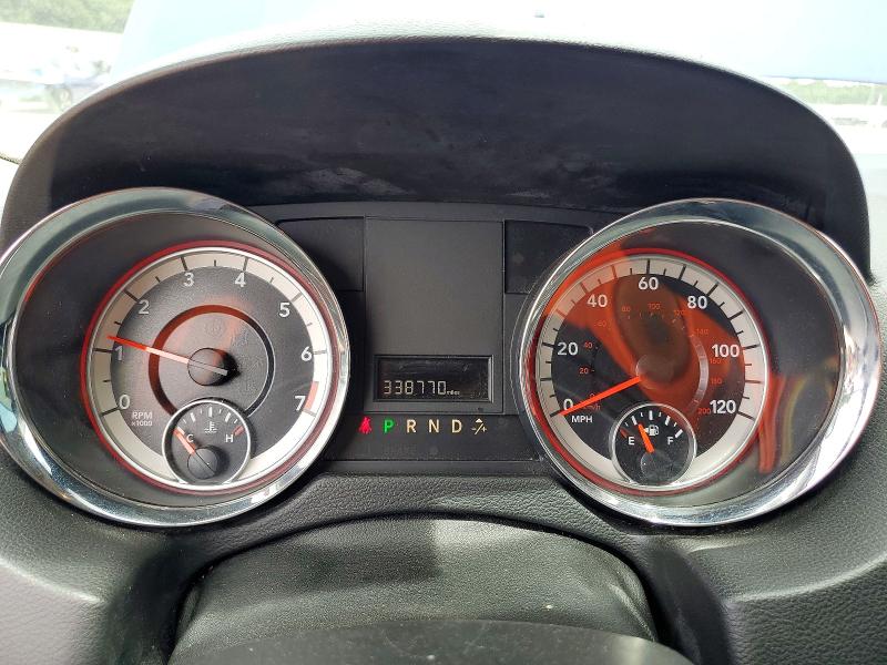 2019 Dodge Grand caravan VIN 2C4RDGBG1KR547754 COPART salvage auction — NORMAL WEAR, OK - CERTIFICATE OF TITLE, sold $525 on 2026-09-11 (photo 9)