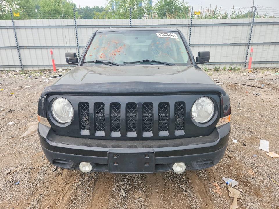 2012 Jeep Liberty (patriot) VIN 1C4NJRFB8CD537518 COPART salvage auction — MINOR DENT/SCRATCHES, Il - Salvage Certificate, sold $375 on 2026-07-29 (photo 5)